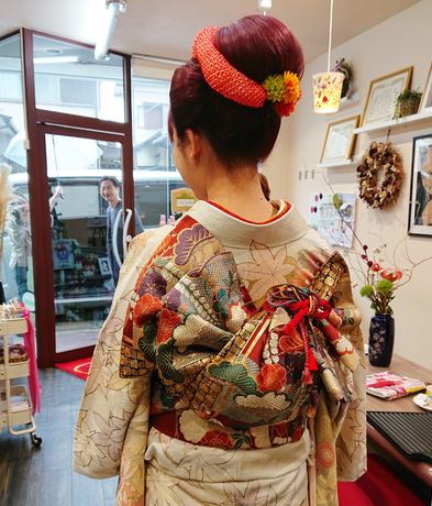 成人式　振袖　後ろ姿　着付け＆ヘアーセット